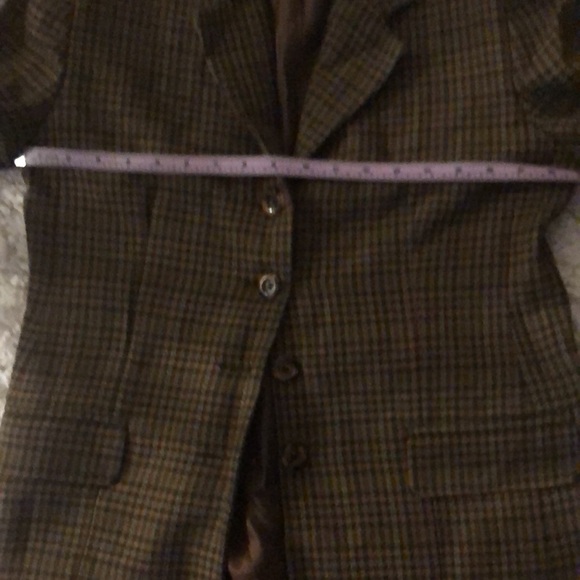 Blazer - Picture 6 of 9